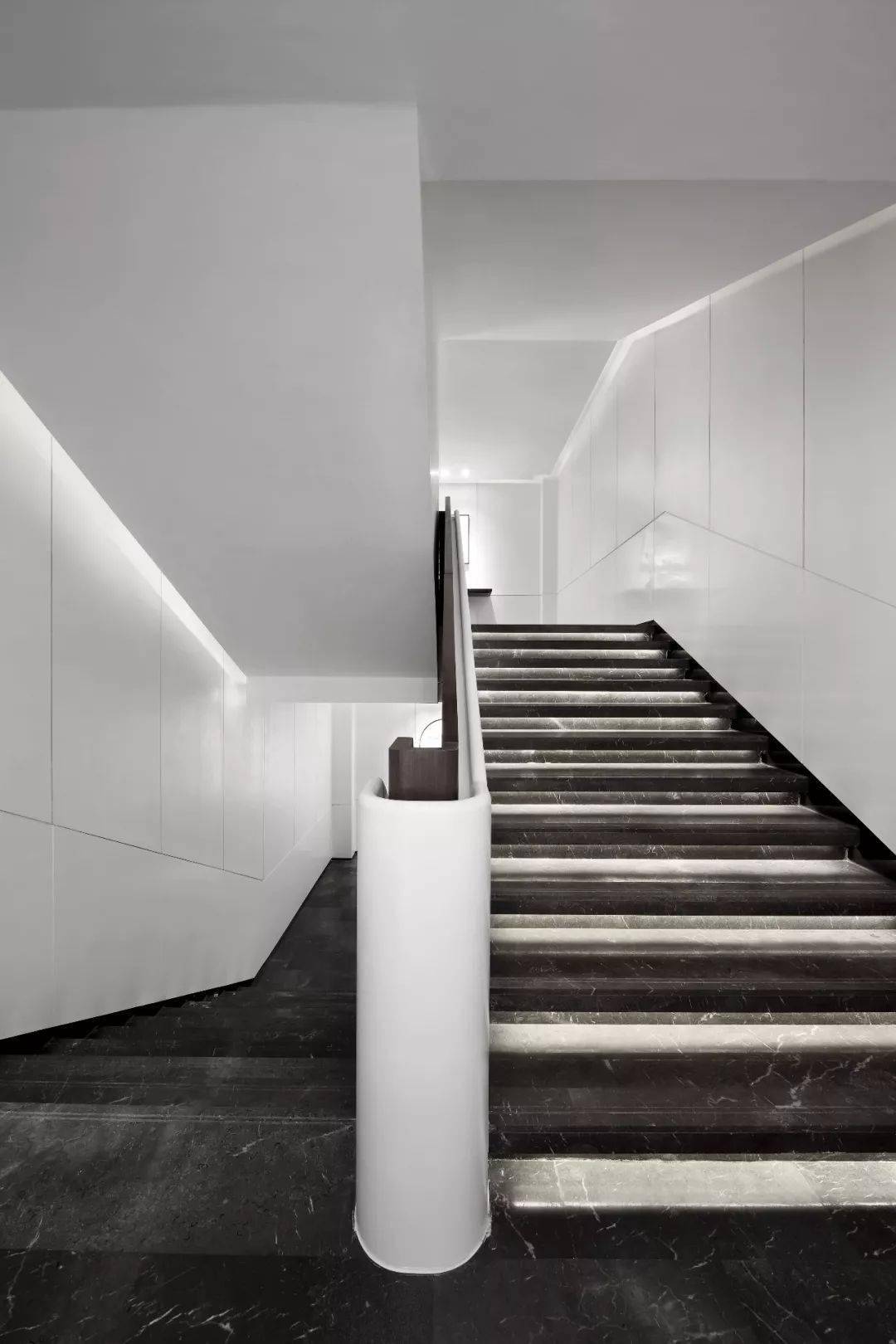 案例黑白根大理石地面极致典雅