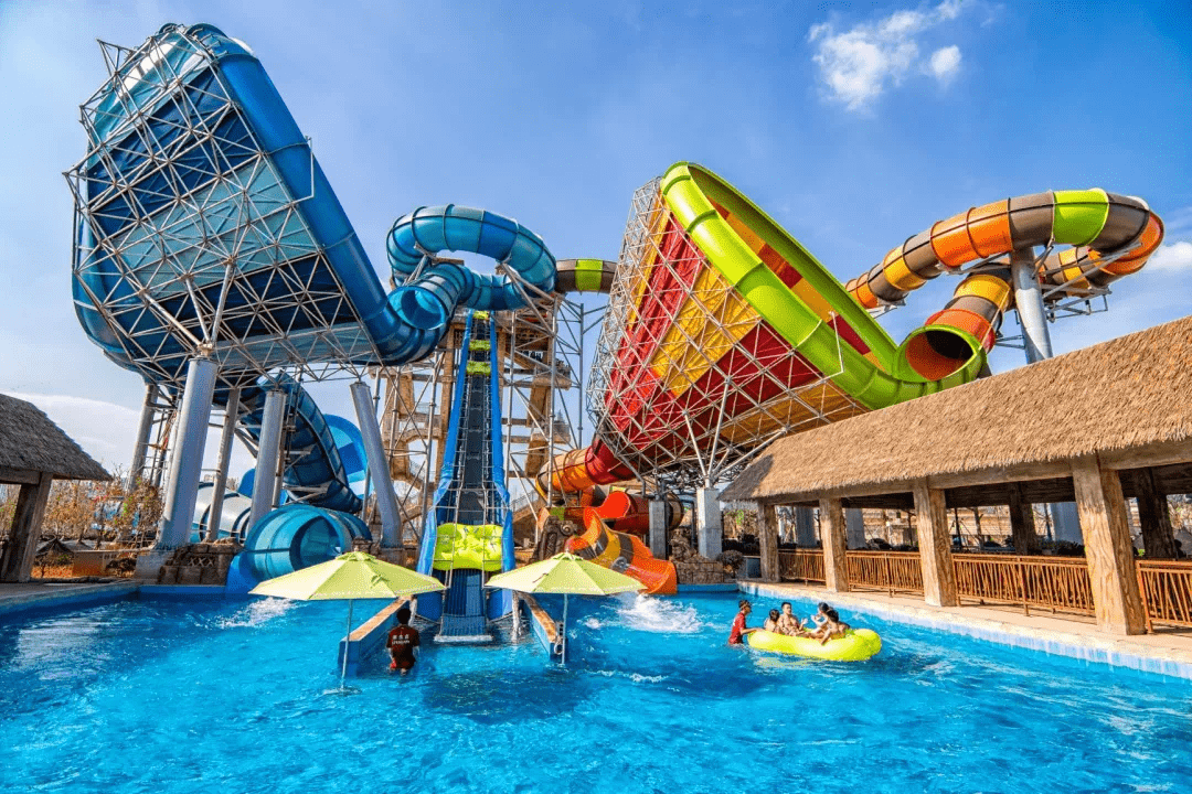 致敬天使华侨城邀您携爱畅游