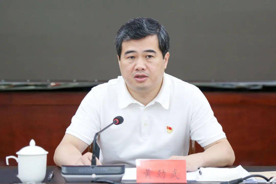 看这里._手机搜狐网