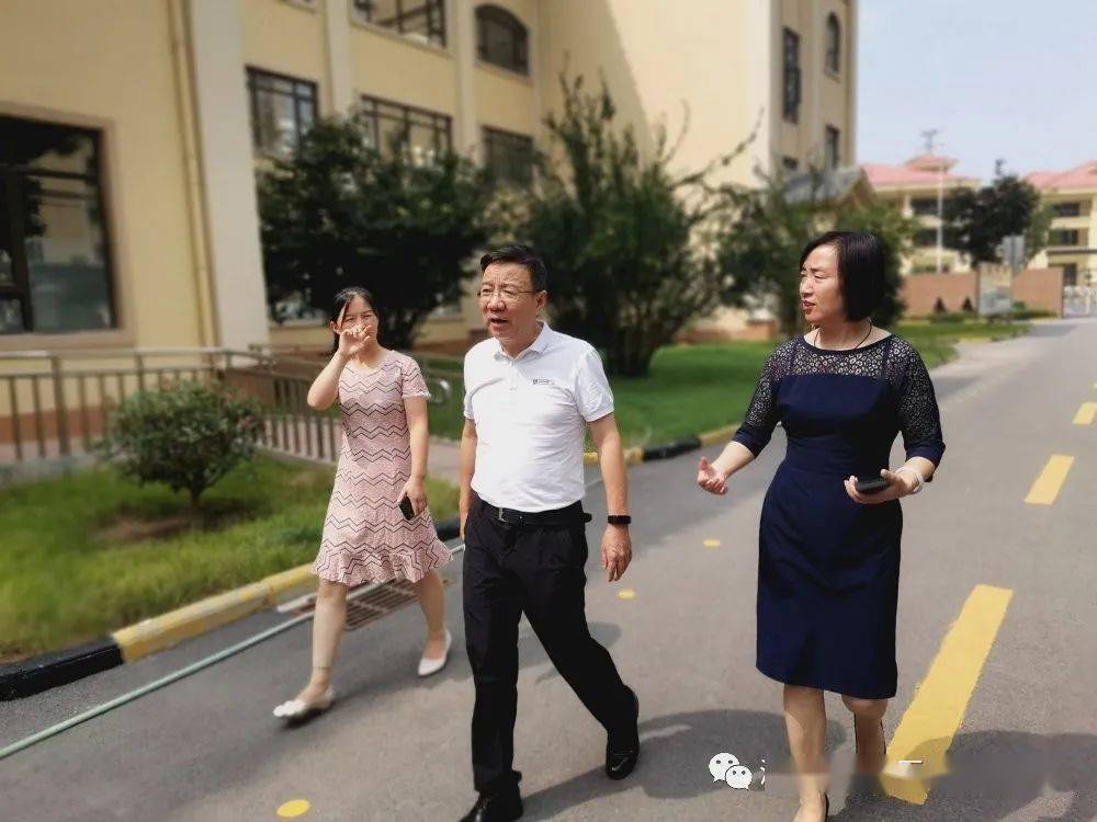 石麟喜报新起点新征程新担当石麟教育集团被授予全国生态好教育联盟副