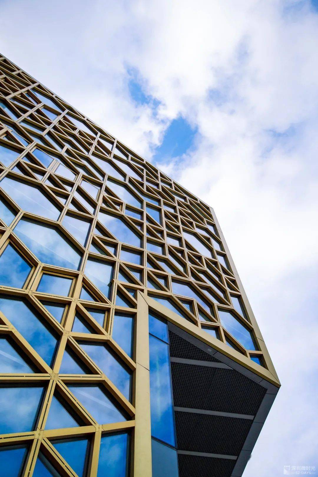 深圳富豪区的新mall曝光了!空中花园,山海环幕,全是浪漫!