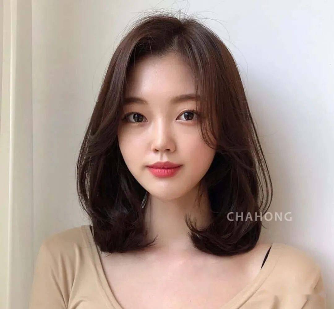 这一定是最显瘦的"锁骨发"(60款)