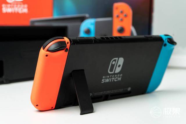 任天堂明年将推出两款新Switch游戏机，支持SSD存储和4K分辨率-搜狐大视野-搜狐新闻