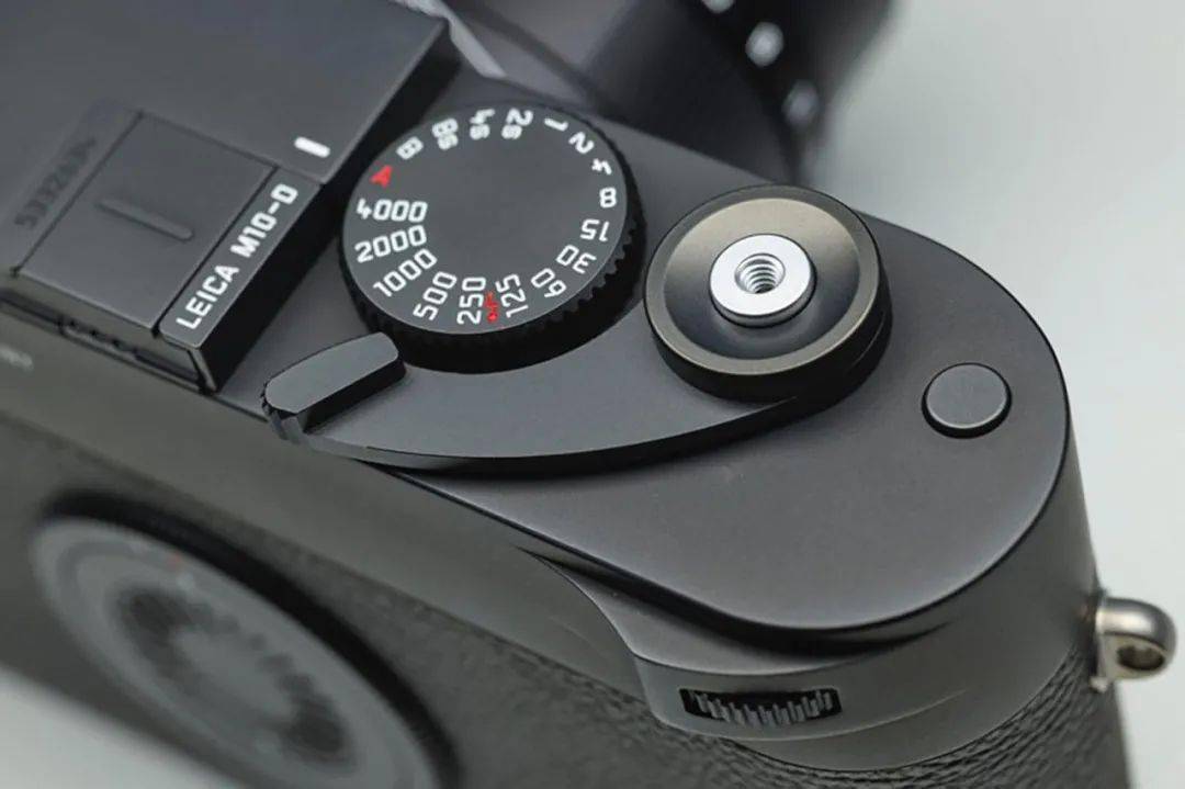 对焦既快也慢,让你专注于发现 ——徕卡m10d 初体验
