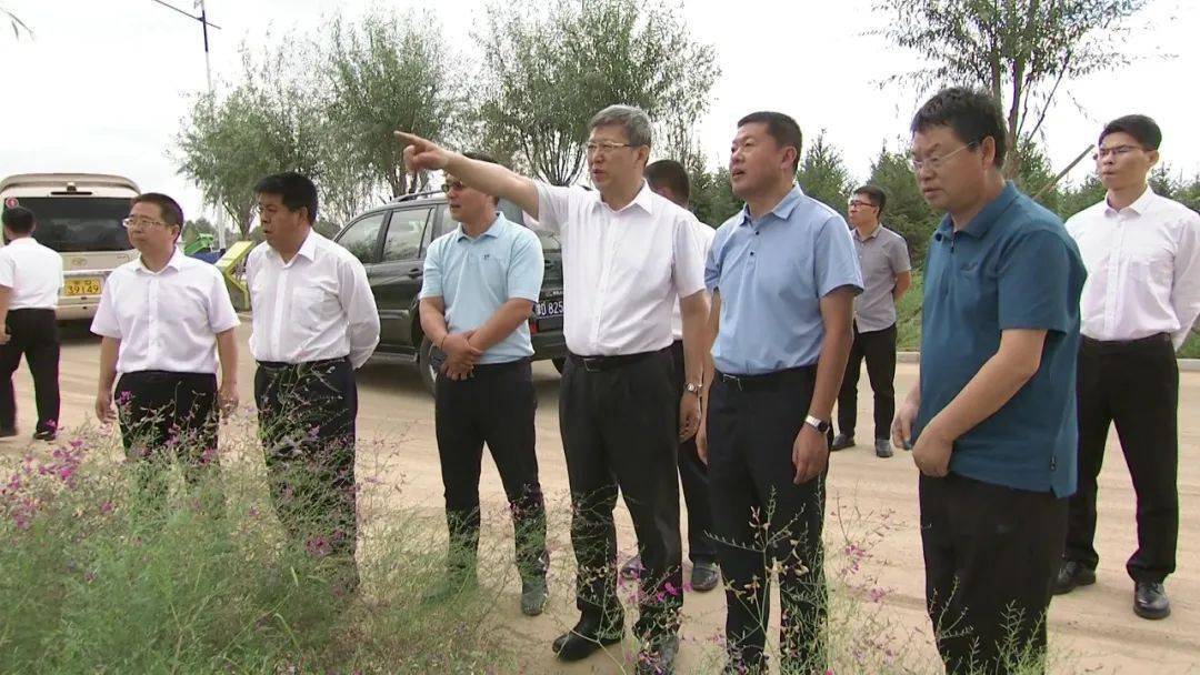 孟宪东调研玉龙机场改扩建和环城水系治理工程