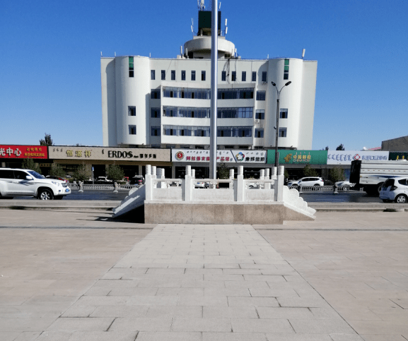 巴彦浩特新世纪广场维修改造后有哪些变化看这里67