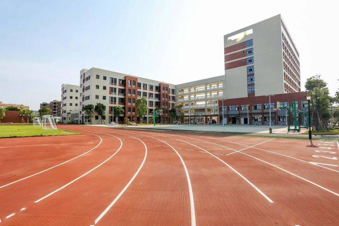 上好学读好书四年超113亿元晋江大手笔投资教育