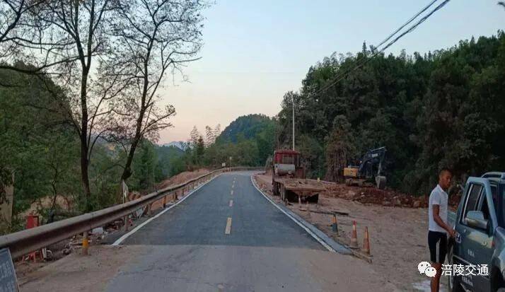 省道s102渝建路新桥水库塌方路段已恢复通行_公路