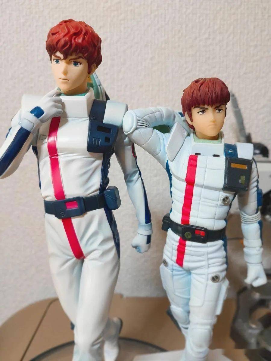 匠牛的配件megahouse8月18ggg高达逆袭的夏亚阿姆罗雷日玩实物照