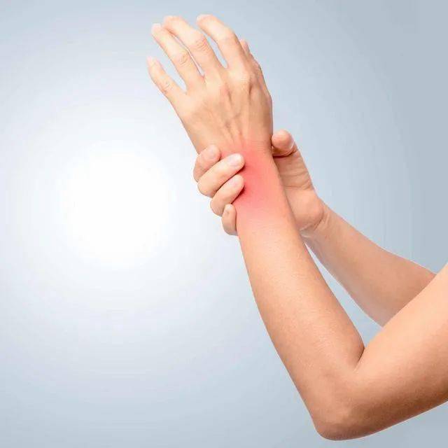 手腕疼痛是什么原因？