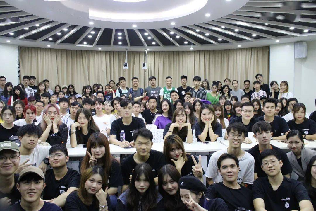 我们究竟是一个怎样的社团呢?