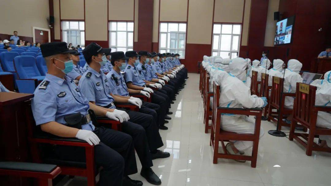 9月1日,常德汉寿县人民法院公开开庭审理涂敏等17名被告人涉嫌犯组织