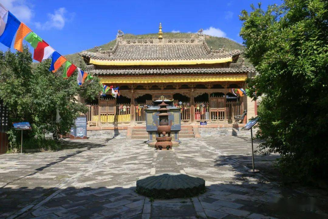 约起来高原小故宫瞿昙寺景区恢复对外开放