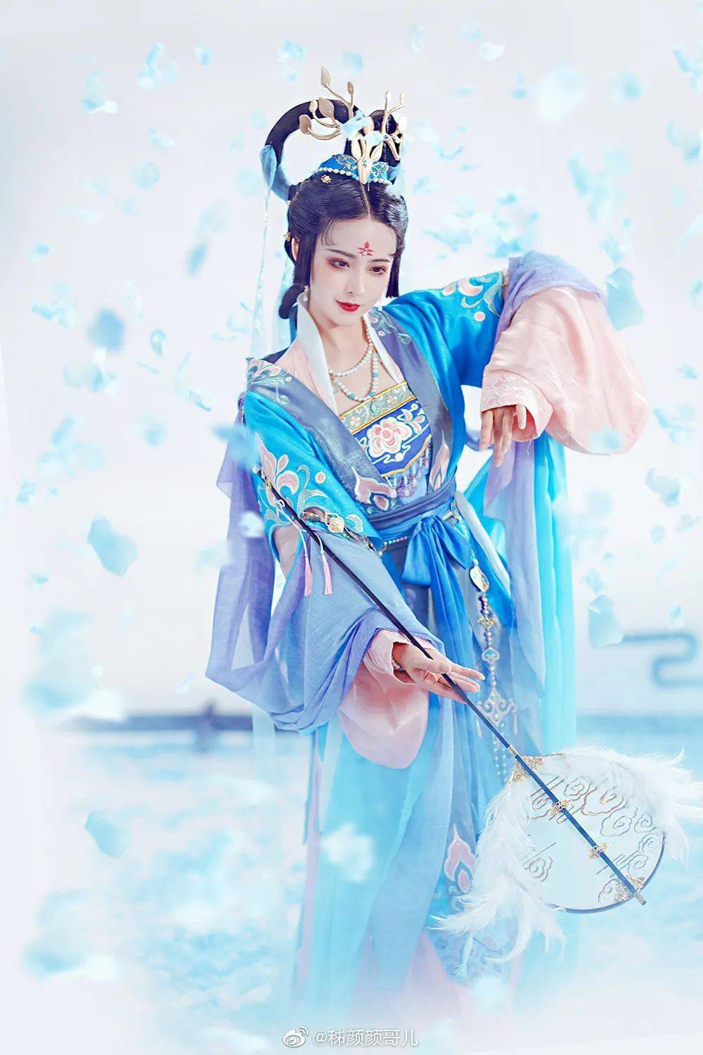 千秋乐舞整装待发三套神仙cos等你查收