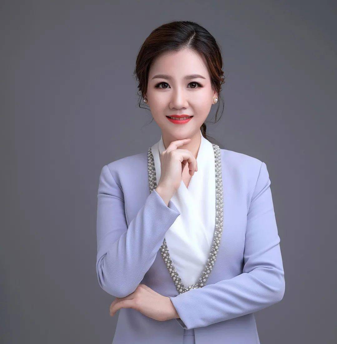 蔡艳艳 融媒体中心主持人