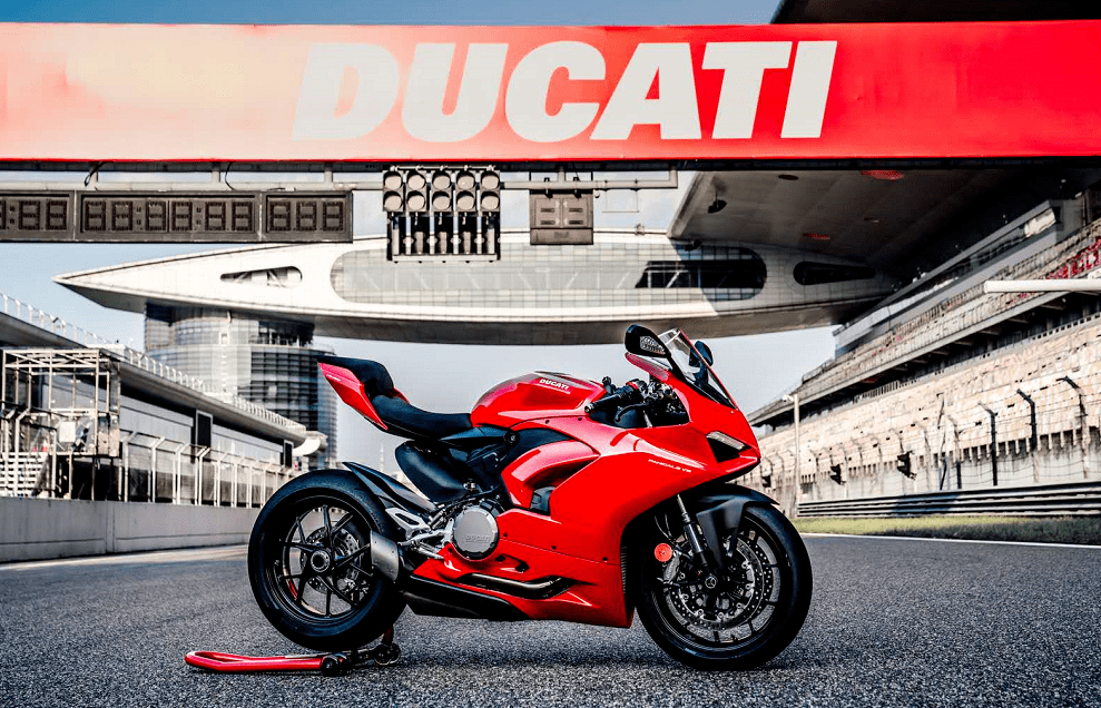 杜卡迪入門跑車,售價18.6萬元,杜卡迪panigale v2國內正式發佈!