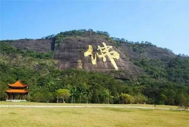 哗在博白办理此卡景区门票低至3折全国200多个城市公交地铁可用