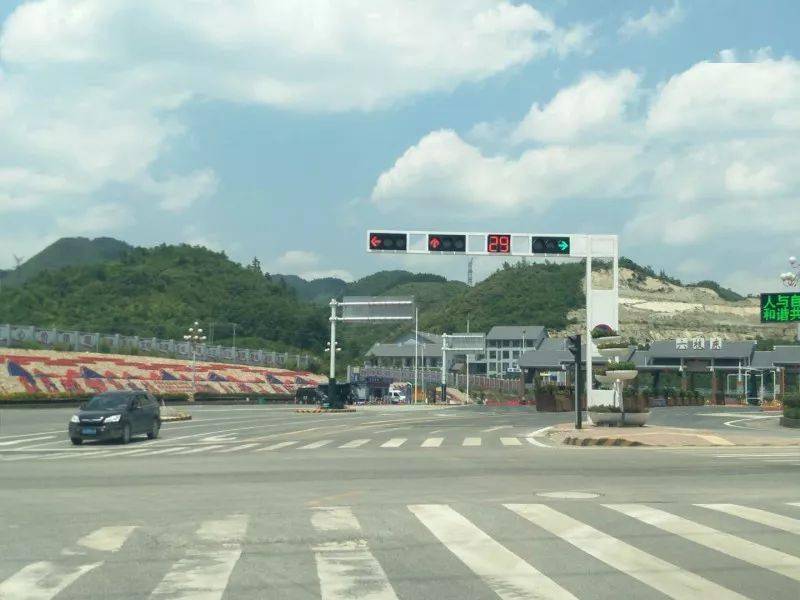六枝家居电商市场的活力与趋势