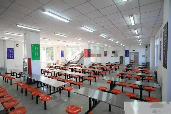 石家庄二中本部食堂#文末福利#【中考大礼包】火热领取中① 《2018