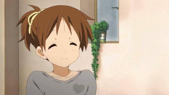 平泽唯的妹妹,比唯小一岁,待人做事周全礼貌,虽是妹妹,却是犹如姐姐的