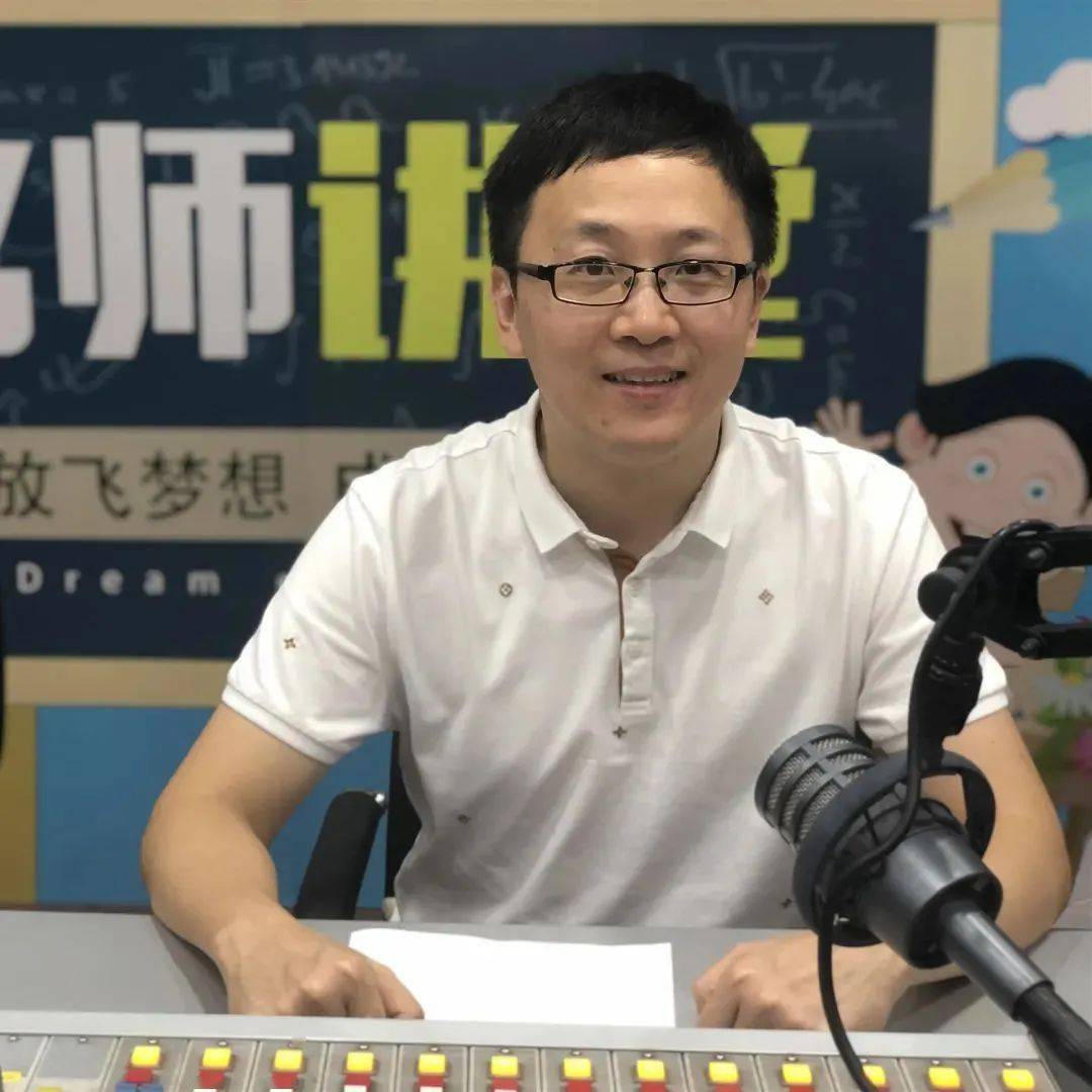 本期《名师讲堂》走进余姚市梦麟中学