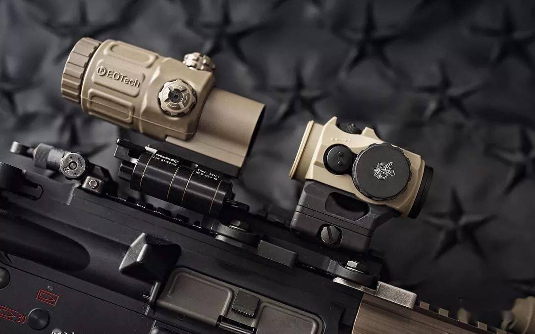 举头望明月eotech公司g33三倍增倍镜美图