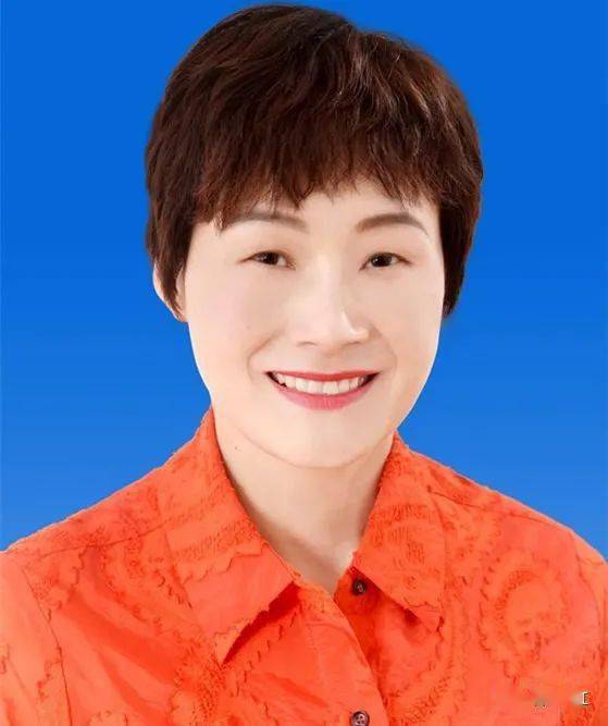 王欢曾多次独立撰写论文在国家级,省级刊物上发表并获奖.