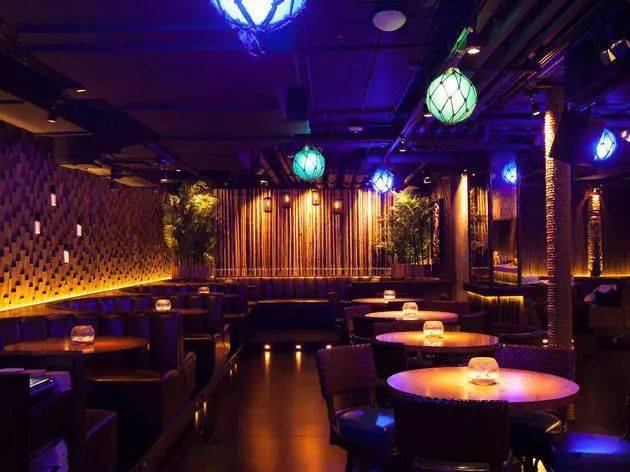 alinea和next的主脑grant achatz和nick kokonas也许是抱着这样的心态