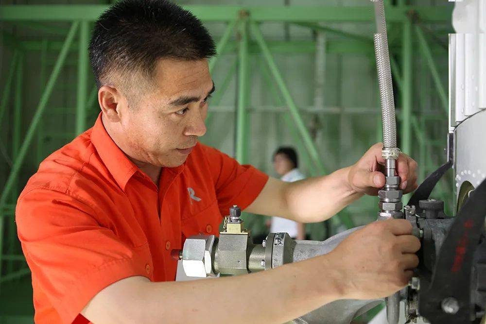 与魔共舞26载这位不怕死的一级军士长很稳