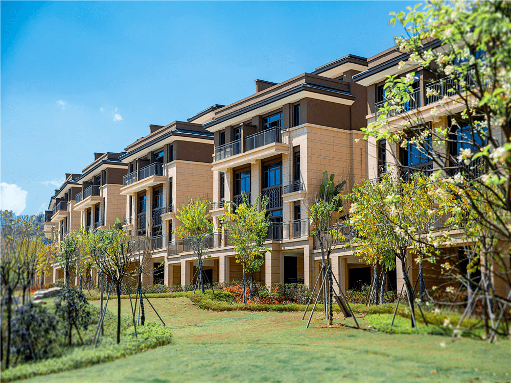 别墅社区实景图△别墅社区实景图真正的稀缺别墅,不仅要兼容奢阔