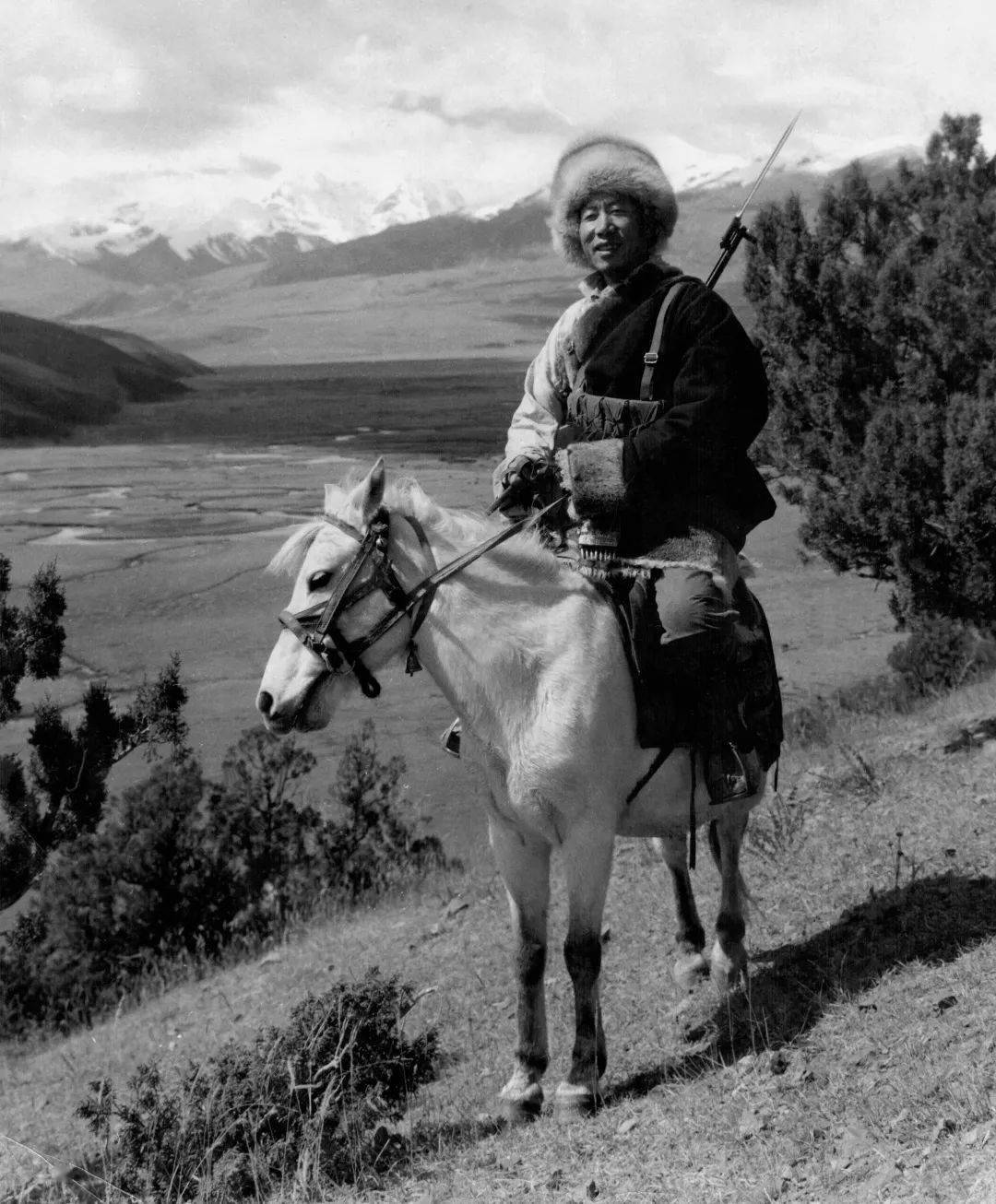 人物丨扎西旺堆用镜头记录西藏和平解放的历史