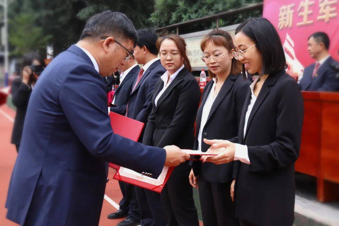 扫一扫 关注我们官方抖音号图片:李学平 金超平 刘锦添 田丹文字:陆全