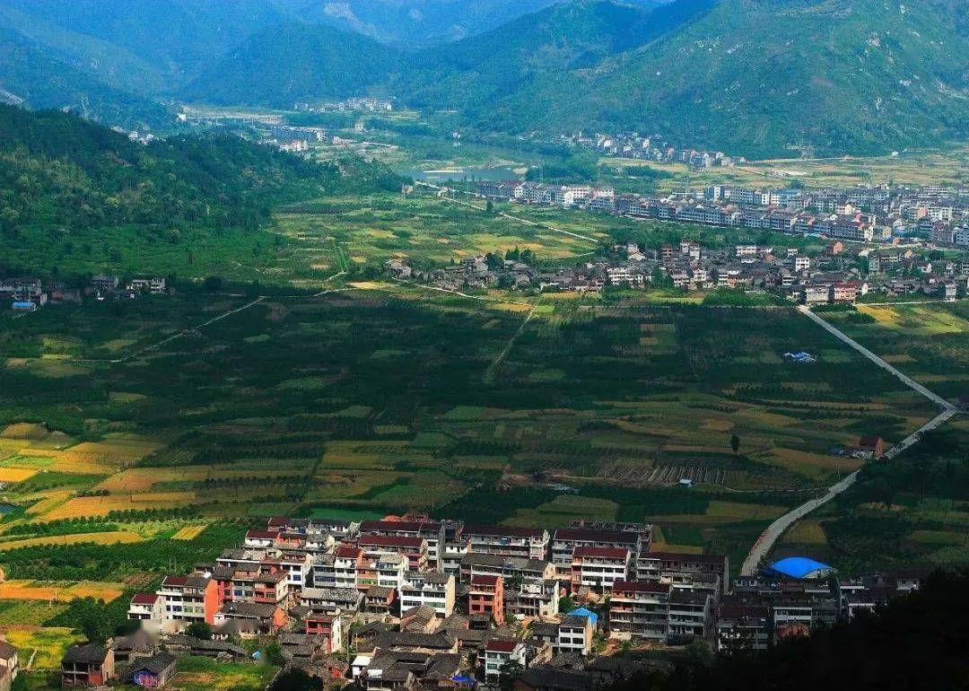 秋游临海丨茶山,古寺,老村.凉风已至,快来这座小镇踏秋吧