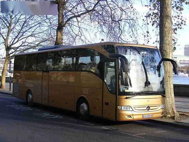 奔驰自家的旗舰大巴,第三代tourismo客车到底有多豪华?_手机搜狐网