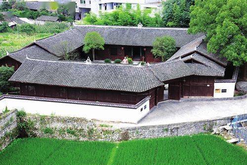 黔江精品乡村旅游线路之——走进万涛故居