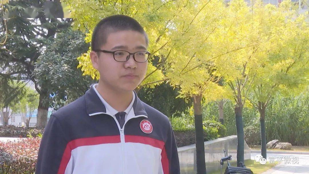 我认为选择一个学校,最重要的就是这个学校的师资,迤山中学拥有出色的