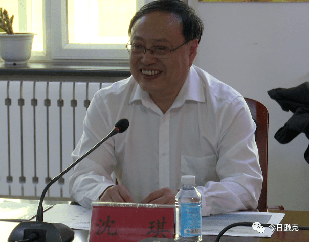 县委副书记,政府县长袁强,政府副县长王自东,大唐绥化热电有限公司总