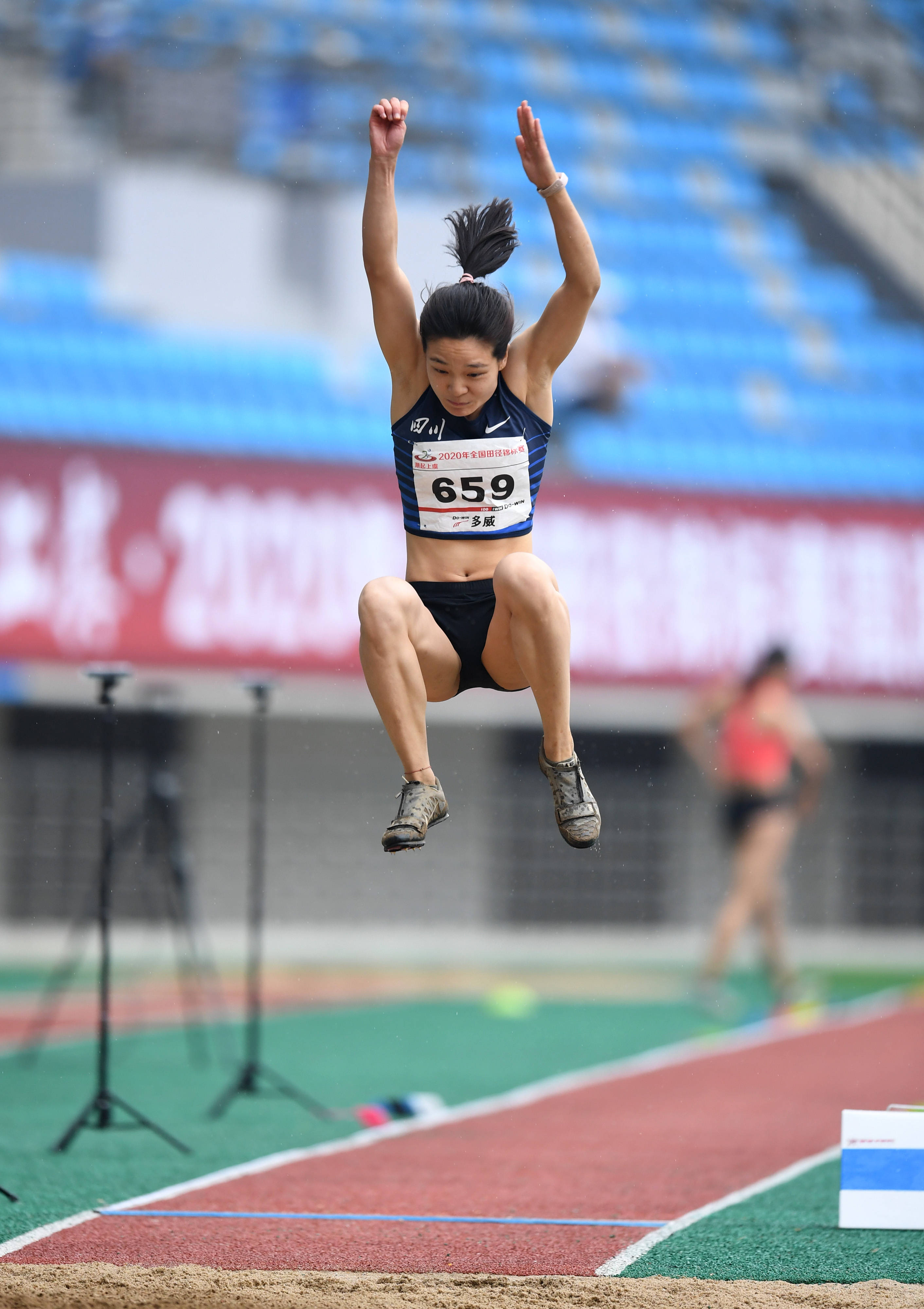 中国女子跳远图片