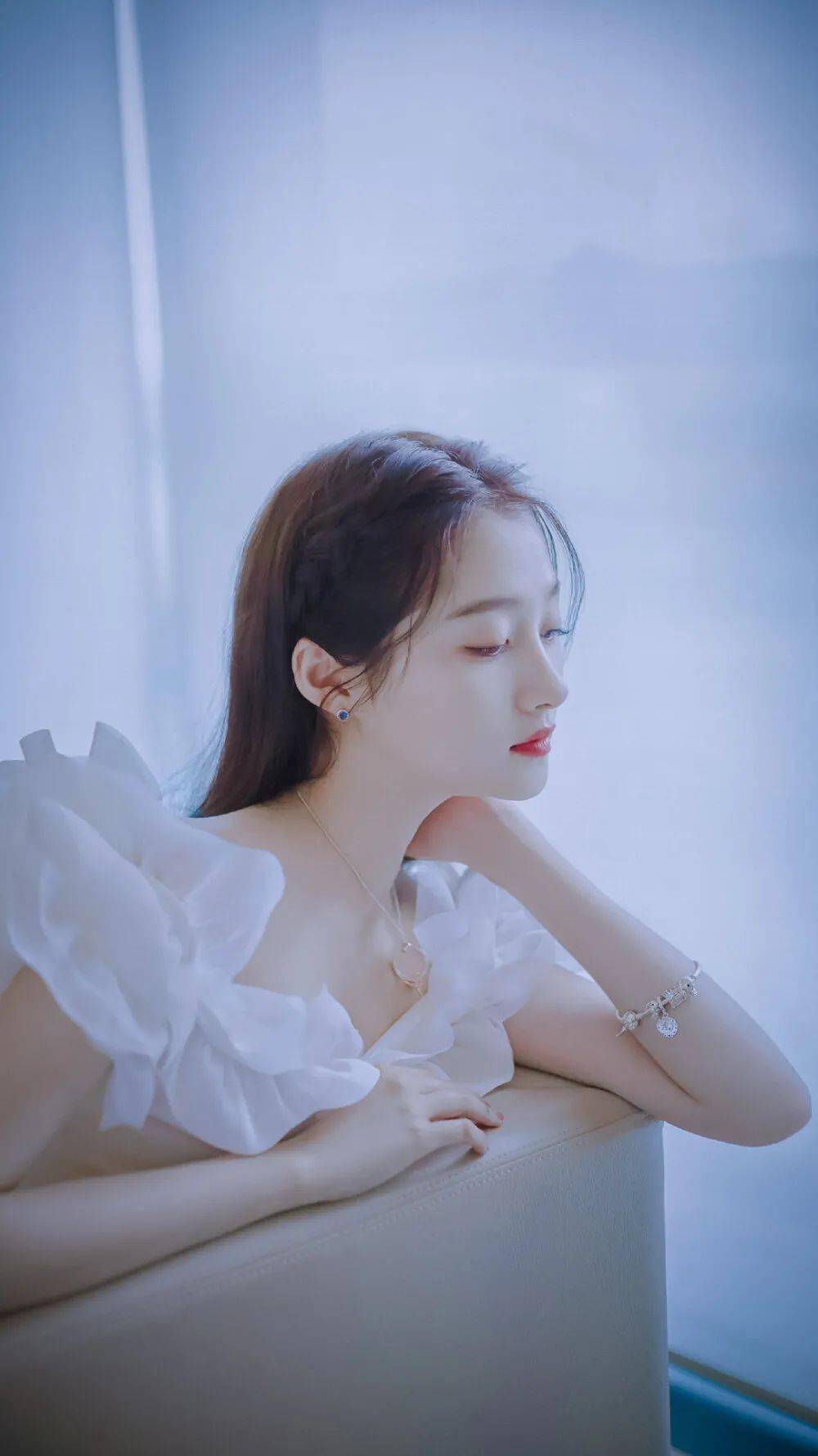 手机壁纸关晓彤