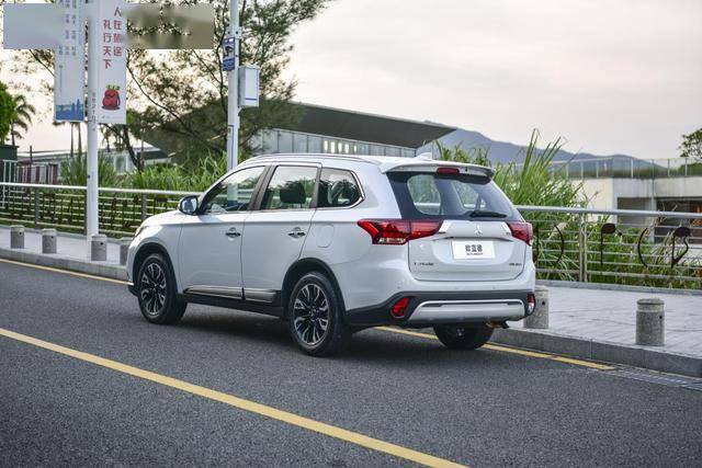 买车别乱选!20万左右最适合家用日系suv推荐