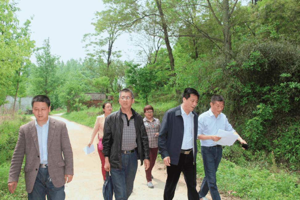 老连长的五年脱贫攻坚战记信阳市科协驻新县陡山河乡