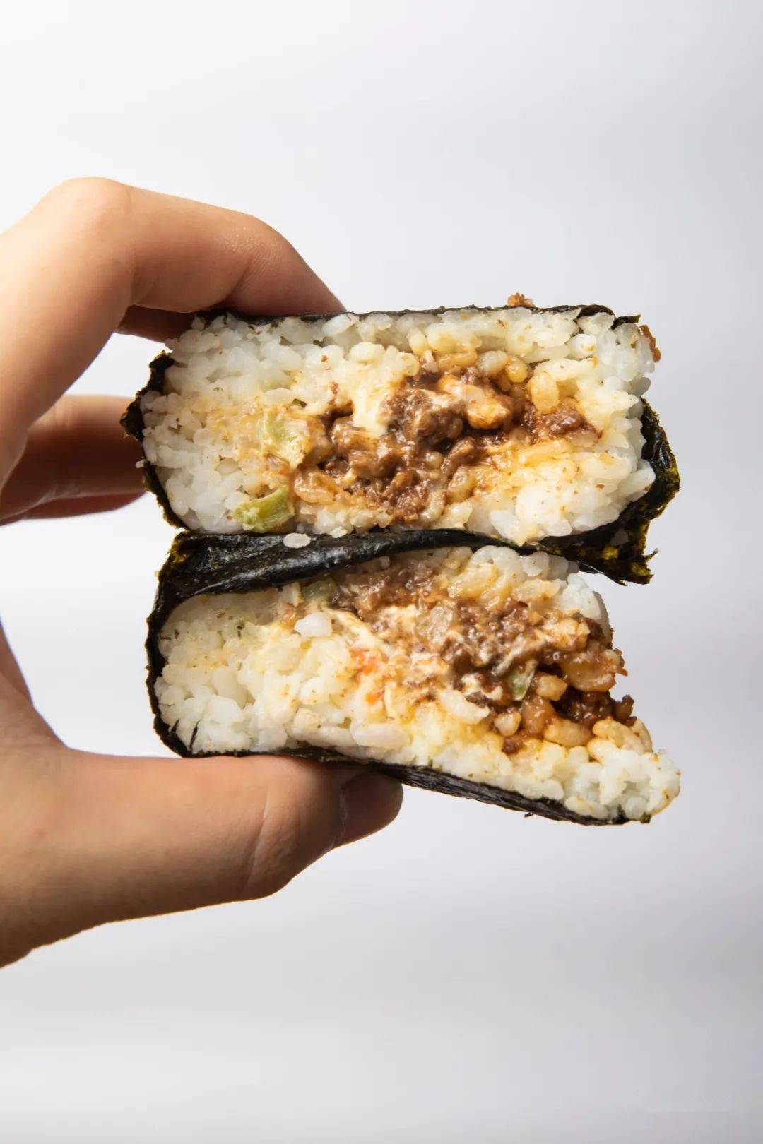 711新饭团一个团两种馅儿