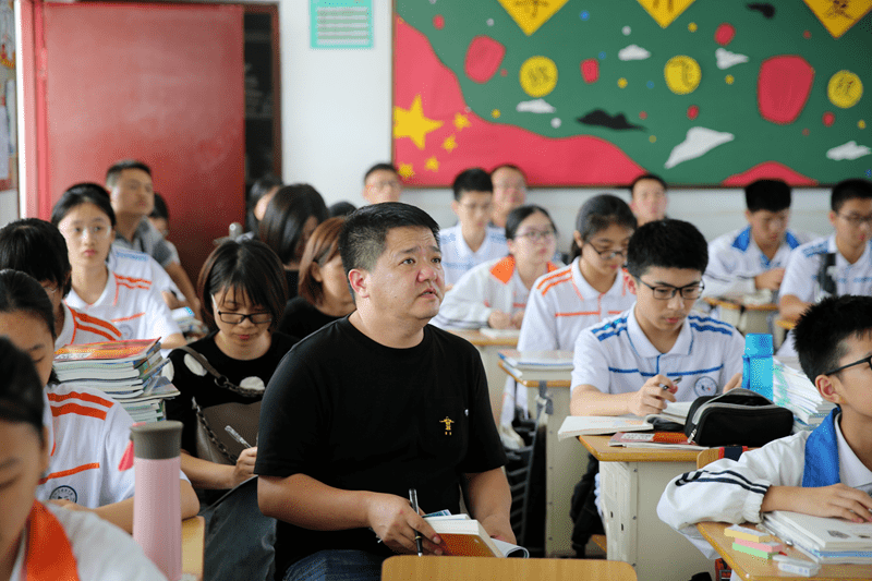 轉載新教材新教學龍港市普通高中歷史教研組長會議暨高一歷史新課程