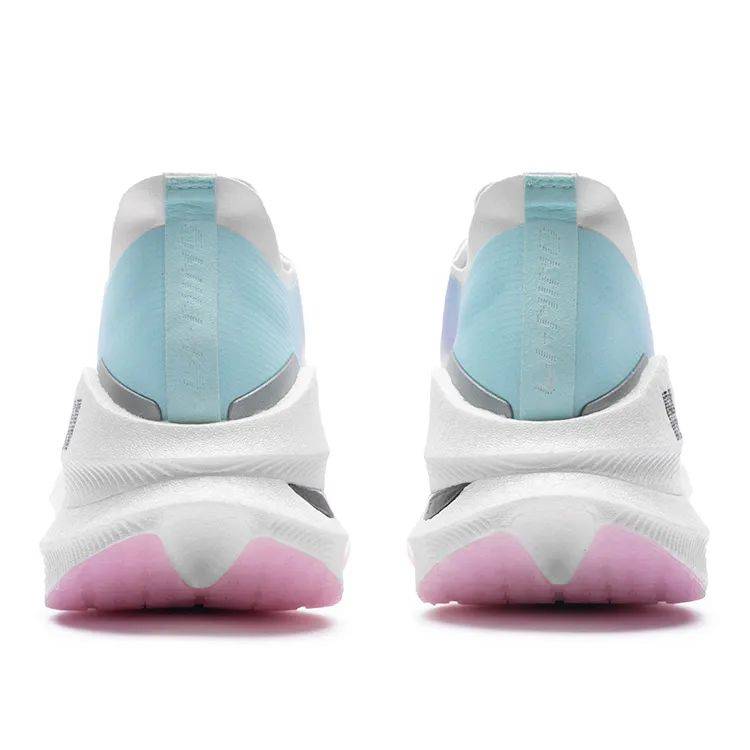 现已限量发售李宁绝影棉花糖缓震跑鞋