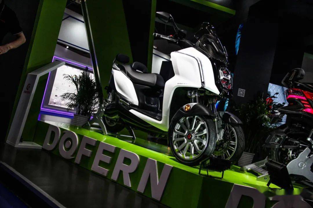 斗风d1国内首秀你听过电动倒三轮吗丨摩博会