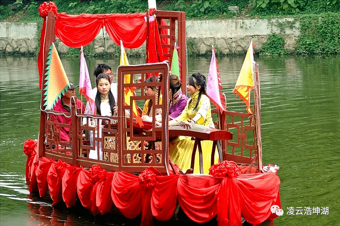 阿妹等你来对山歌,水上花船山歌演唱1.