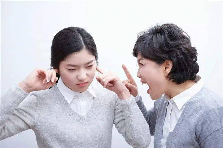 李玫瑾教授坦言教育孩子低层次的父母爱唠叨聪明父母这样教