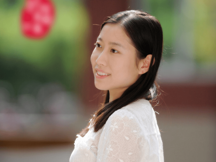 沈润洁老师周维颖老师太阳花舞蹈队的老师和孩子们宛如阳光下的花朵