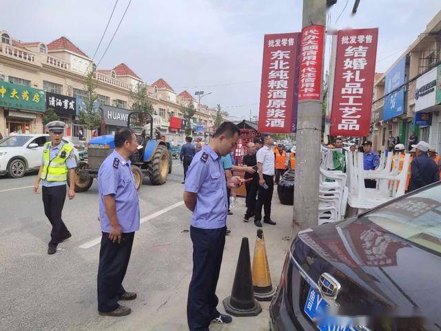 莱西市综合行政执法局南墅执法中队重拳出击集中整治镇容巷貌