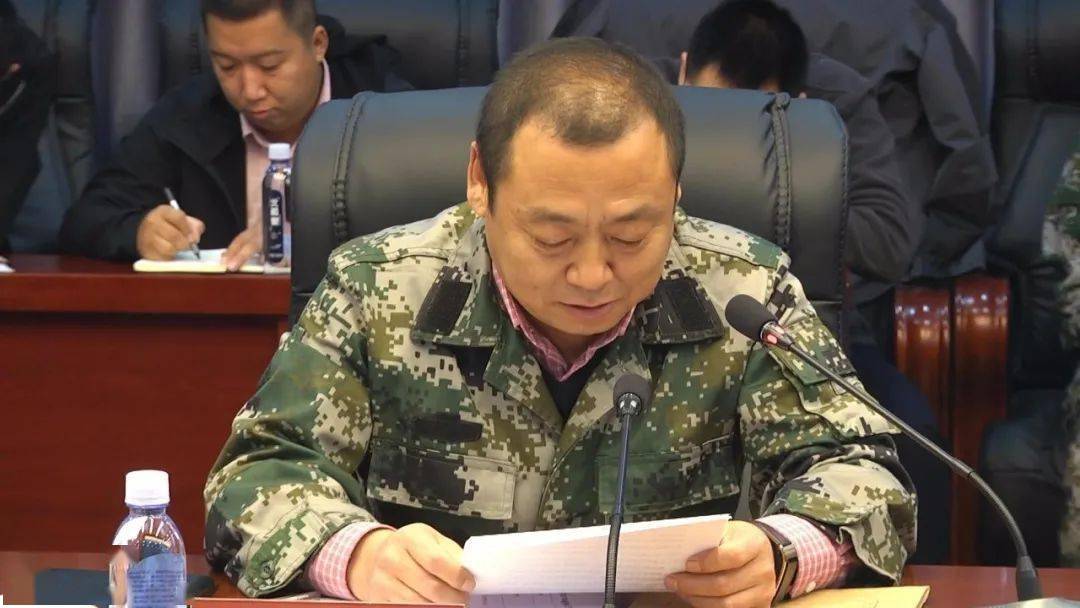 林业局副局长,图强林业局森林防火指挥部专职指挥杨跃斌总结了2020年